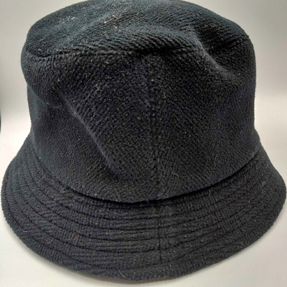 BURBERRY London Black Wool Bucket Hat Medium - Picture 6 of 6